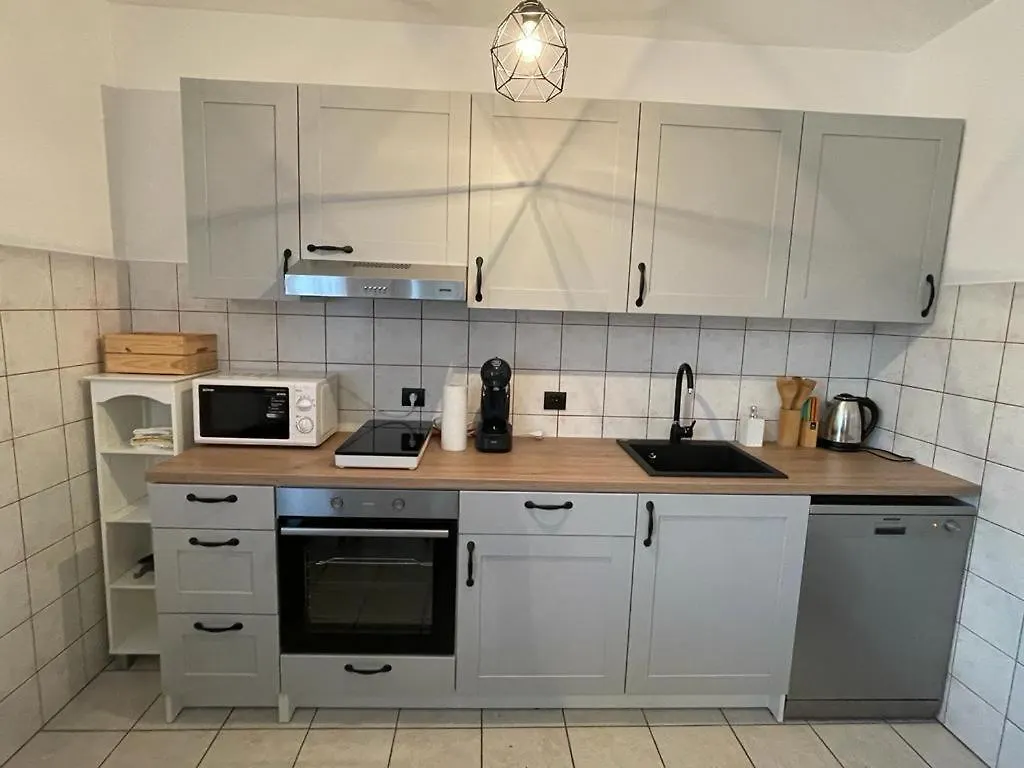Apartments Antonija Punta Skala Next To Falkensteiner Resort Petrcane 0*,