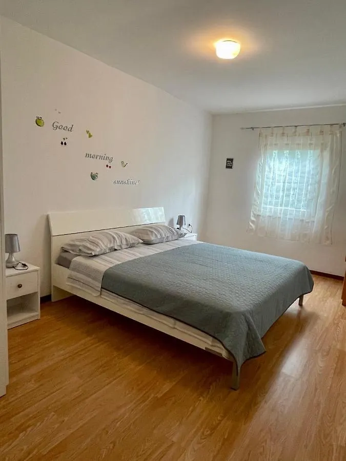 Apartments Antonija Punta Skala Next To Falkensteiner Resort Petrcane