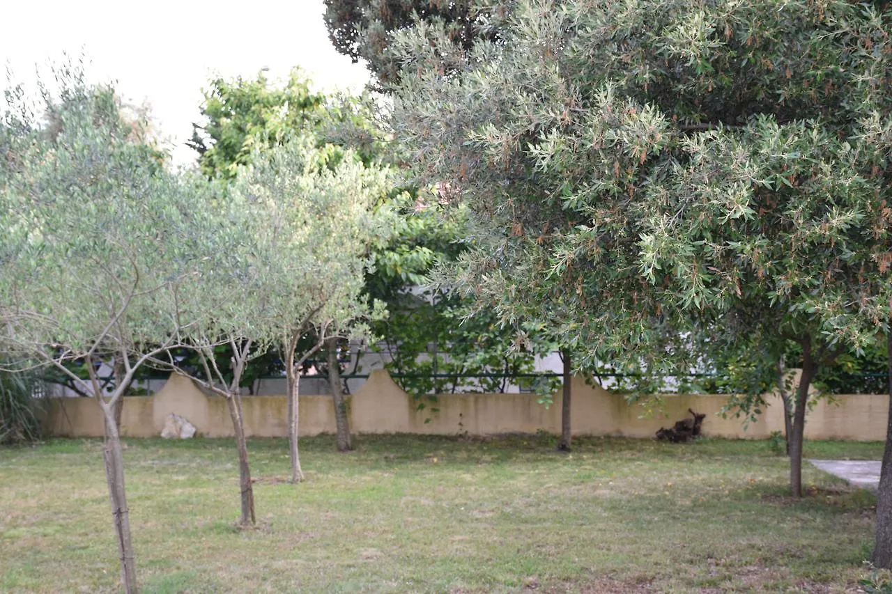 Apartments Antonija Punta Skala Next To Falkensteiner Resort Petrcane 0*,